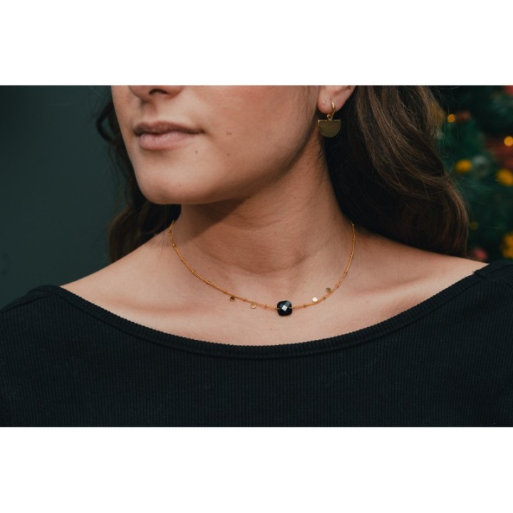 COLLIER PIERRE CARREE NOIRE ACIER INOXYDABLE GOLD PETIT PRIX