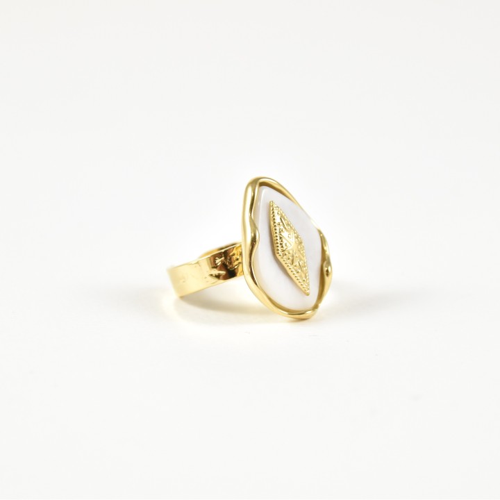 BAGUE BLANCHE LOSANGE ET ETOILE ACIER INOXYDABLE GOLD PETIT PRIX